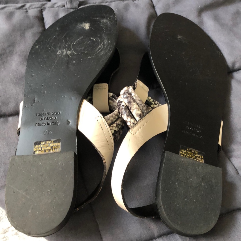 Sandles - Picture 2 of 2